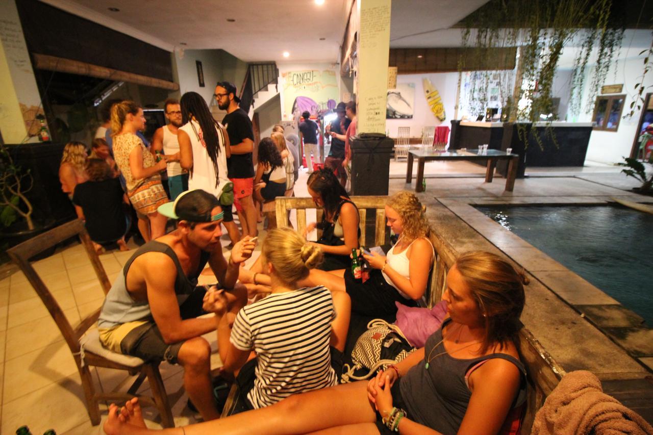 Canggu Surf Hostel Kültér fotó